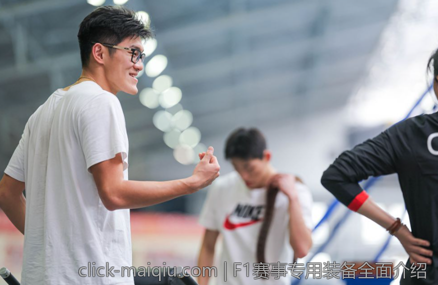 F1赛事专用装备全面介绍